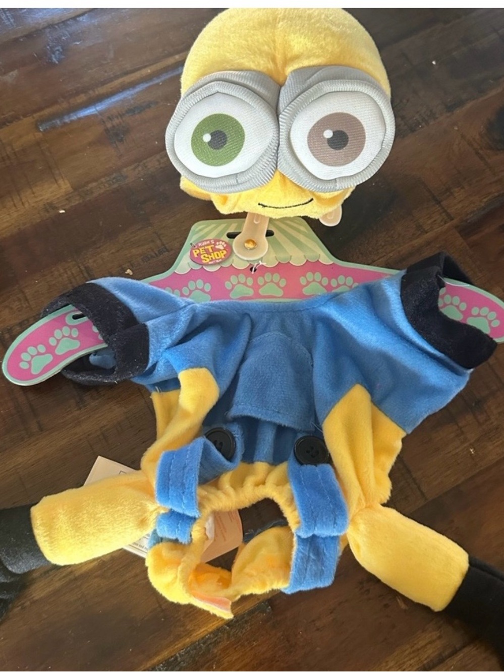 Minon Size Small Pet Costume NEW